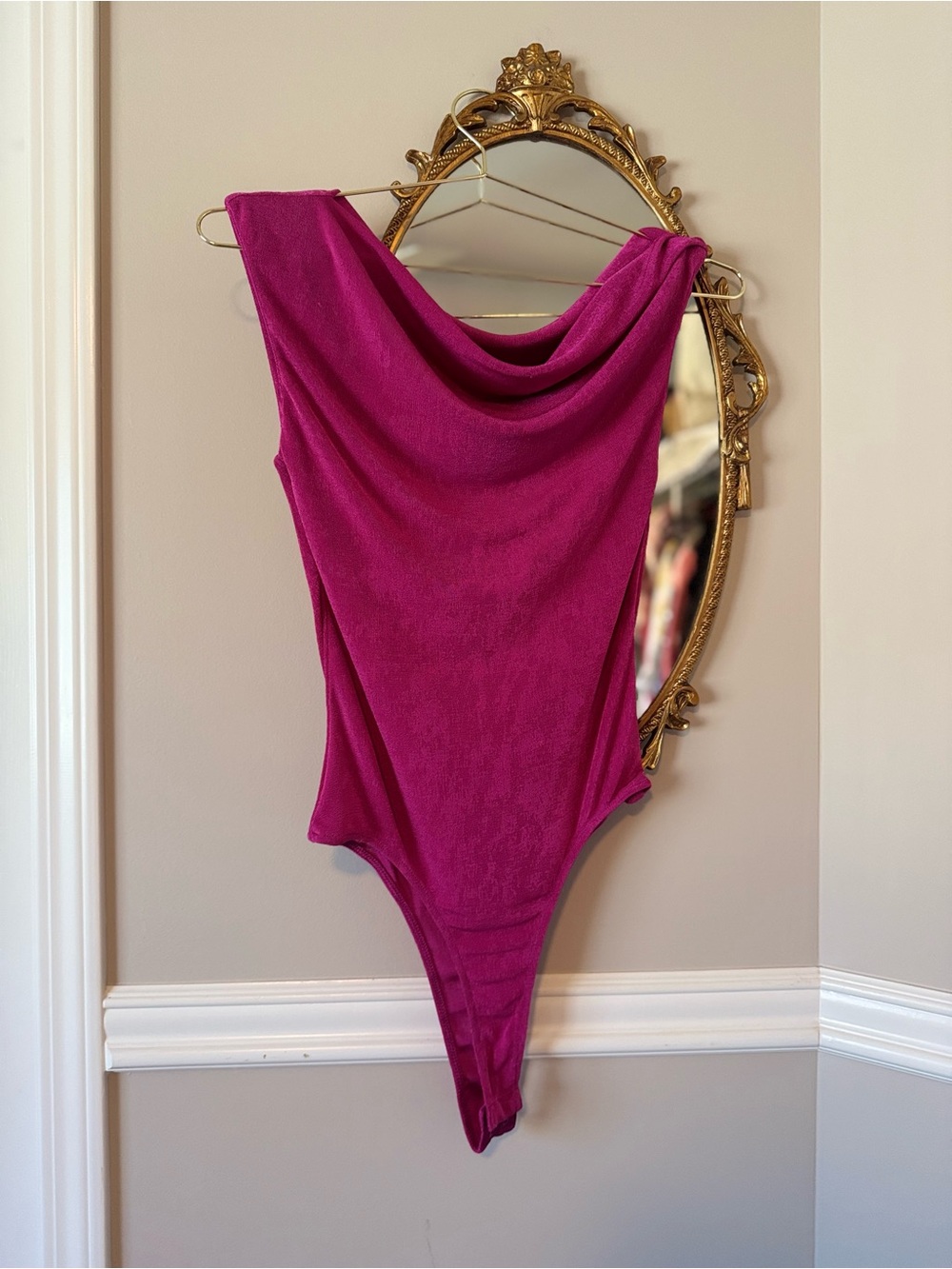 Heartloom Bodysuit in Fuchsia Pink